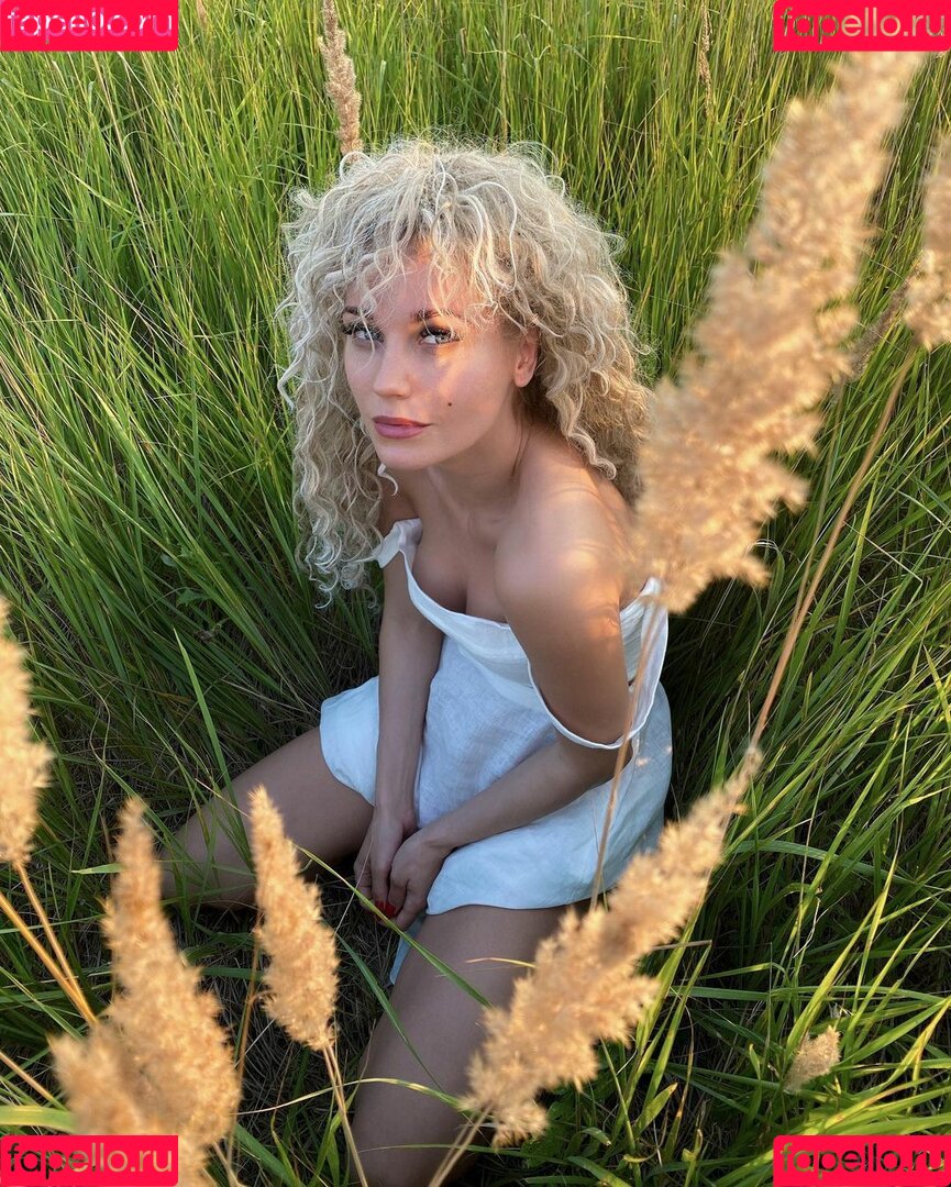 Kristina Asmus Onlyfans Photo Gallery 