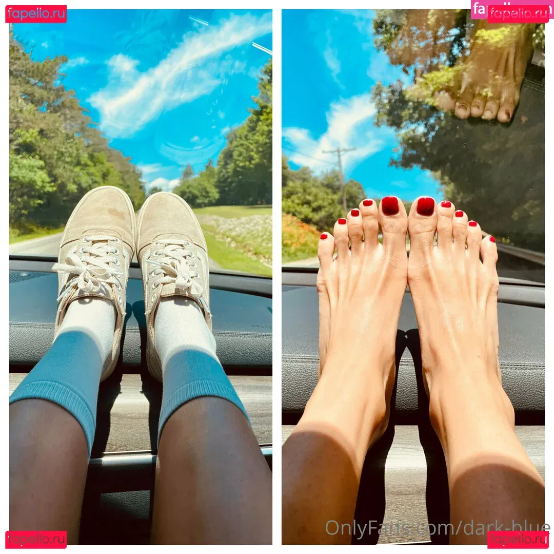 dark-blue Onlyfans Photo Gallery 