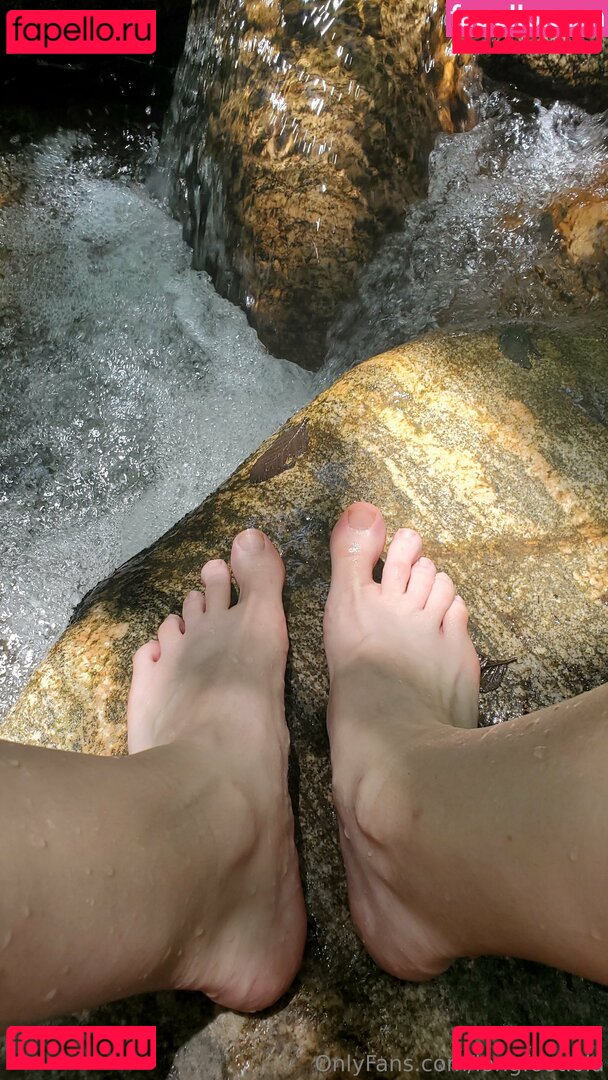 longfootlola Nude Onlyfans Photo 13