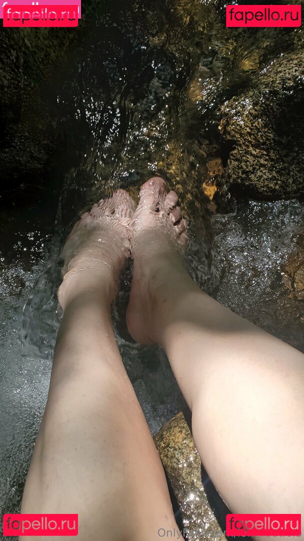 longfootlola Nude Onlyfans Photo 12