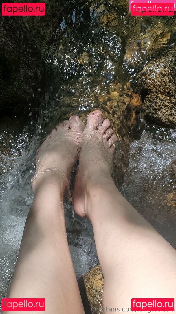 longfootlola Nude Onlyfans Photo 10