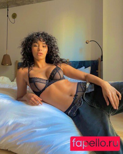 Naressa Valdez Onlyfans Photo Gallery 