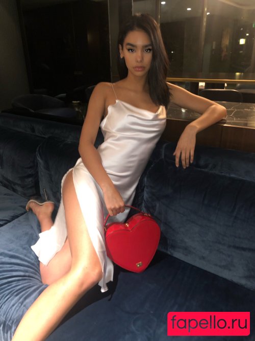 Naressa Valdez Onlyfans Photo Gallery 