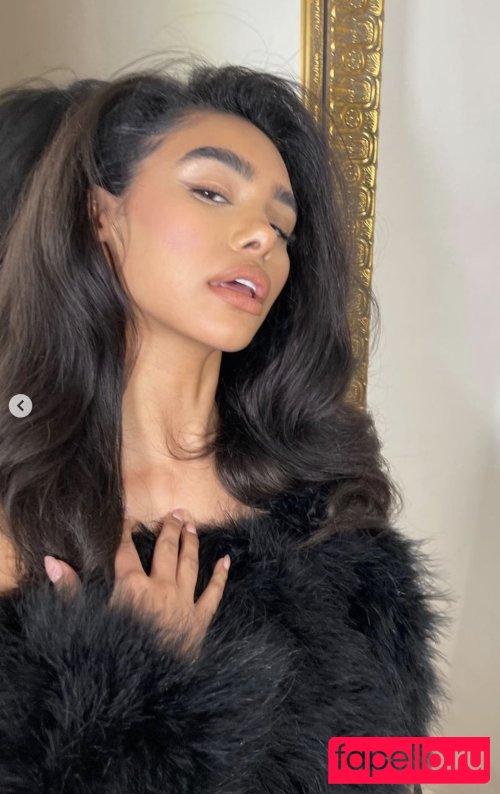 Naressa Valdez Onlyfans Photo Gallery 