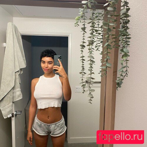 Naressa Valdez Onlyfans Photo Gallery 