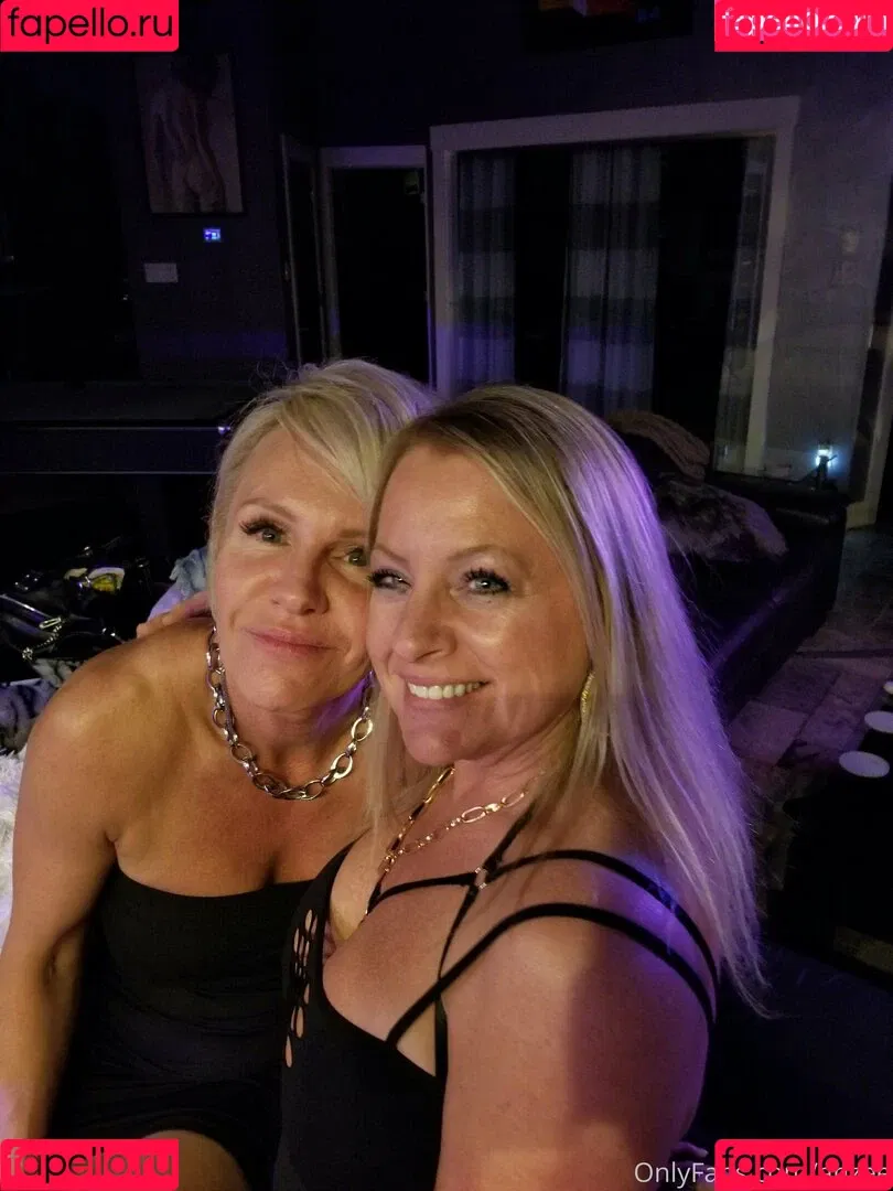 anzee Onlyfans Photo Gallery 