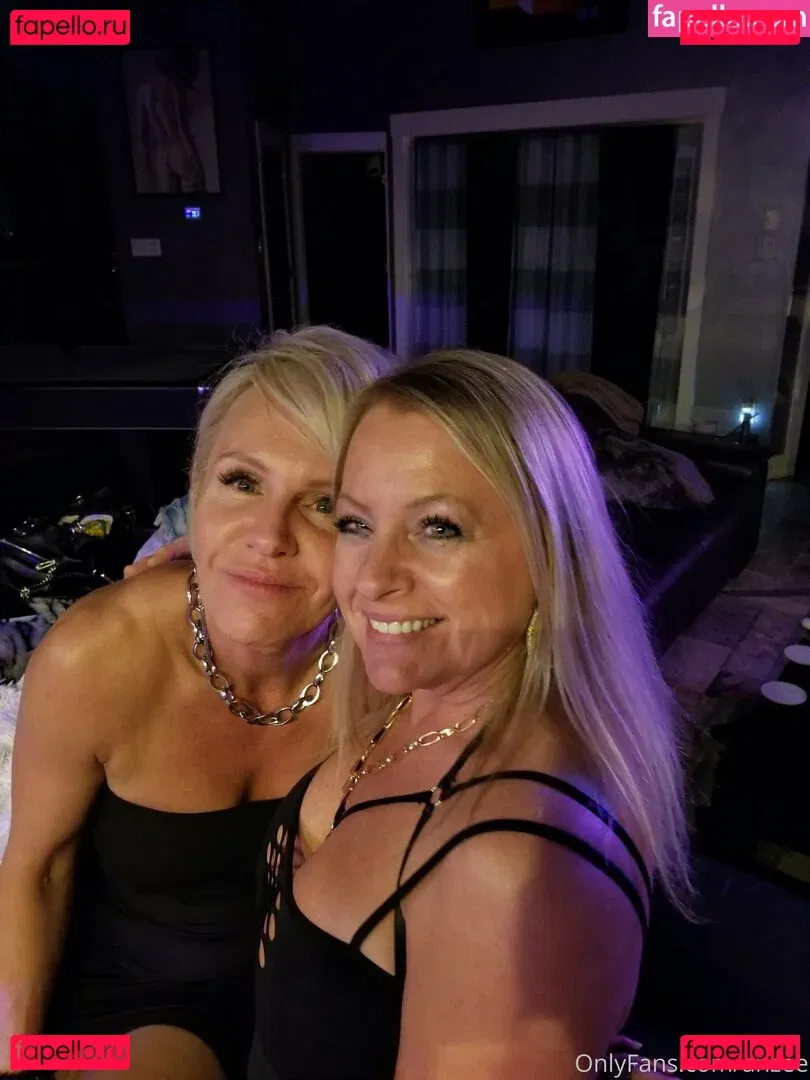 anzee Onlyfans Photo Gallery 