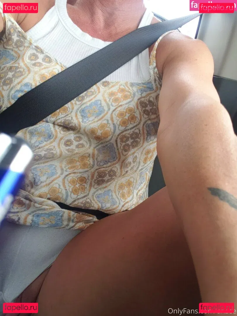 anzee Onlyfans Photo Gallery 