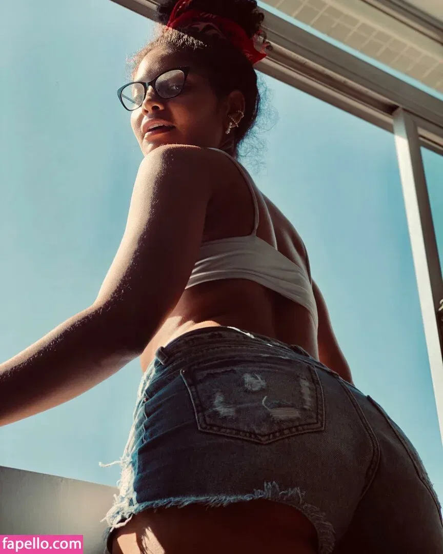 Barbara Reis Onlyfans Photo Gallery 