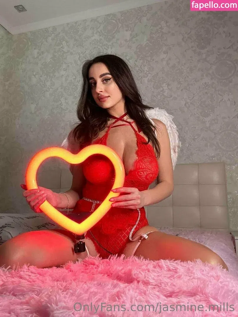 Jasmine Mills Onlyfans Photo Gallery 
