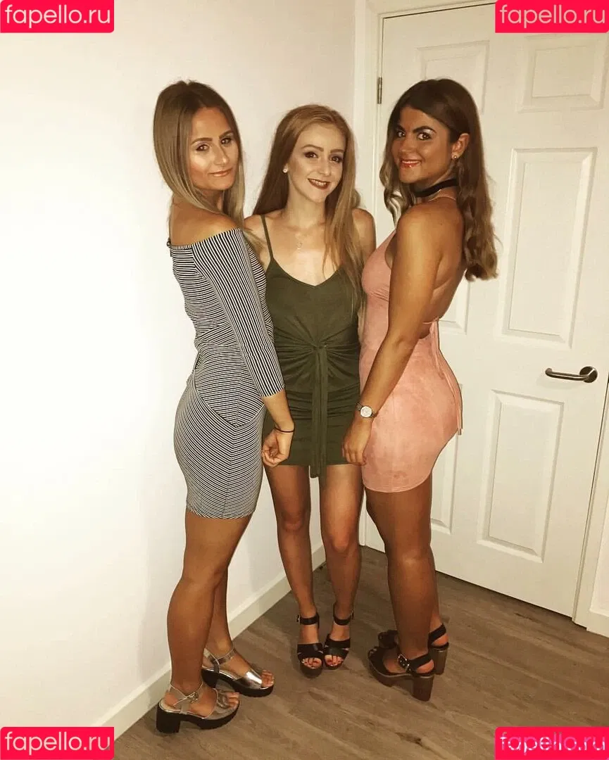 Lauren Fardon Onlyfans Photo Gallery 