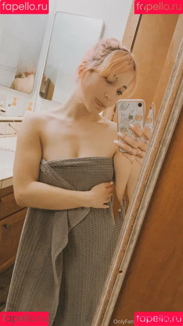 airy.blossom Onlyfans Photo Gallery 