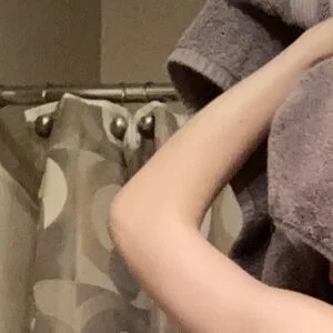 airy.blossom Onlyfans Photo Gallery 