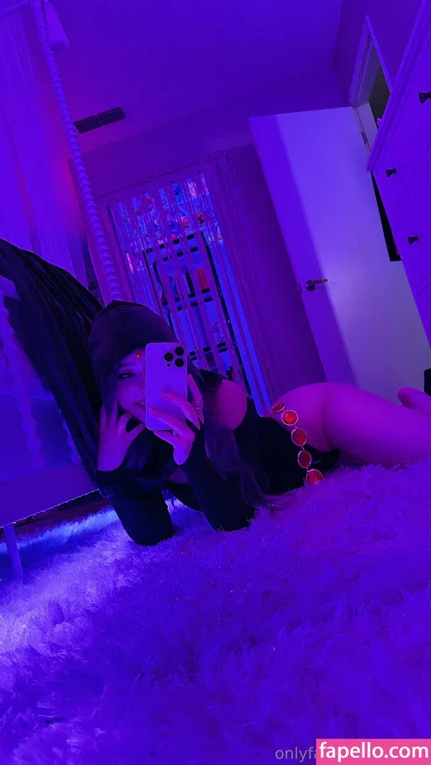 superfanabela Onlyfans Photo Gallery 