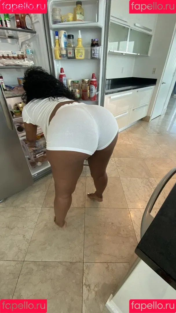 British Olivia Onlyfans Photo Gallery 
