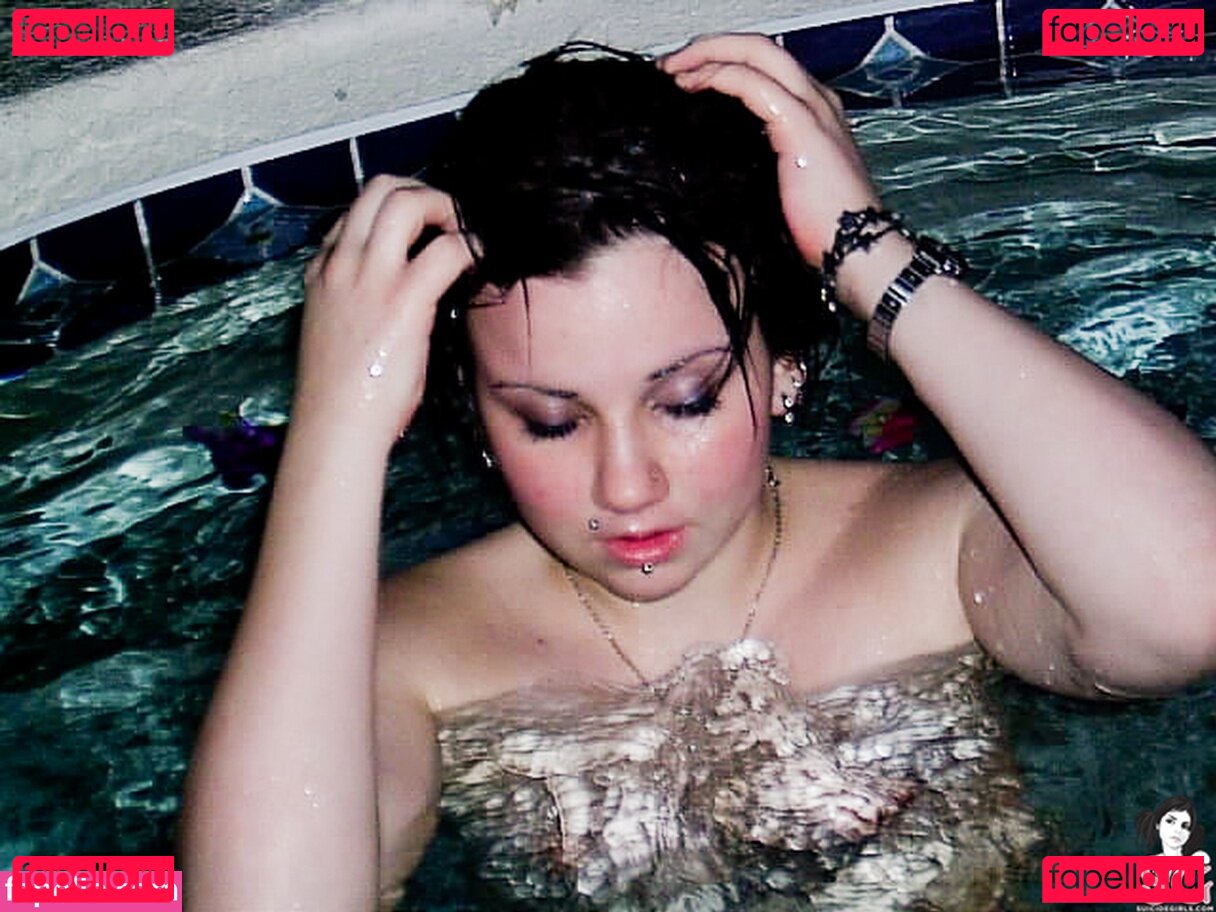 Quinne Nude Onlyfans Photo 16