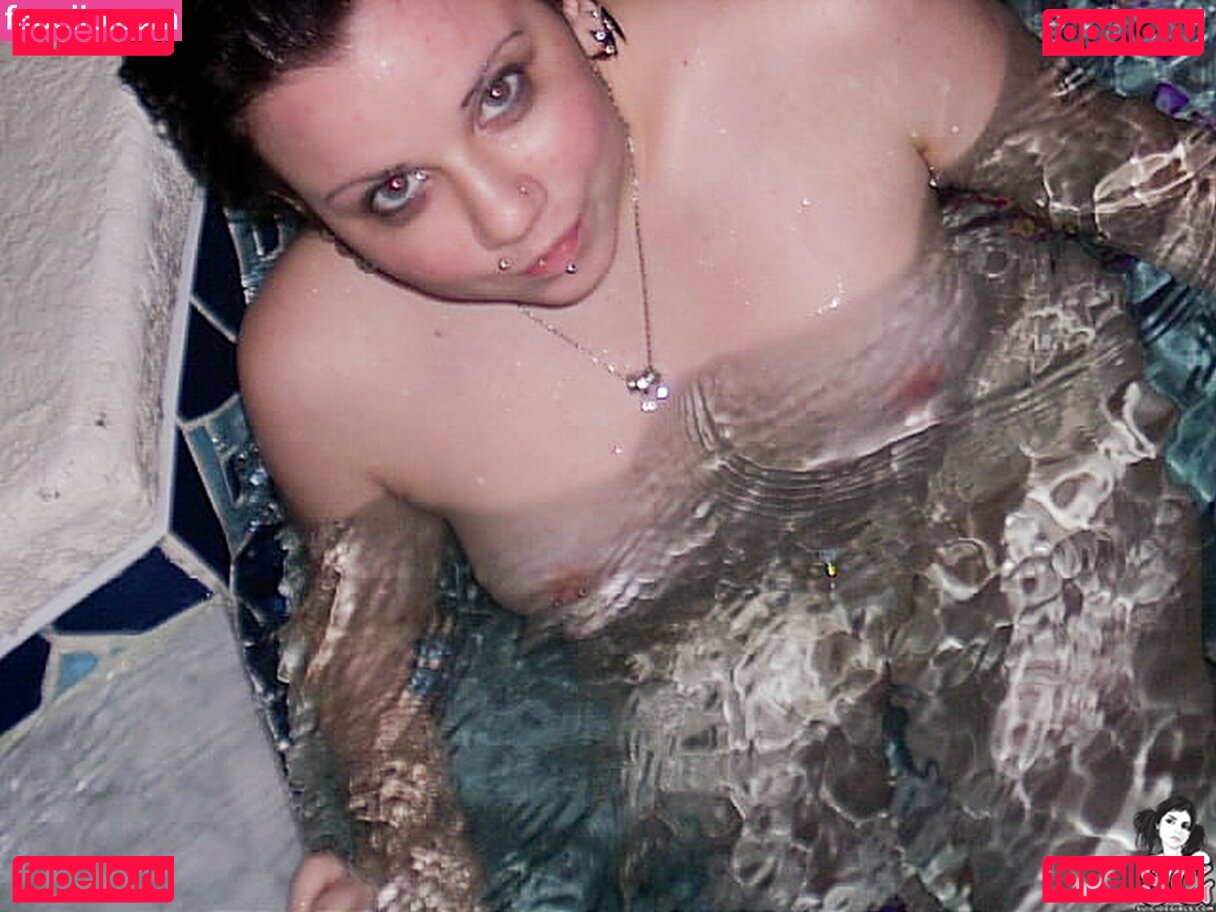Quinne Nude Onlyfans Photo 10