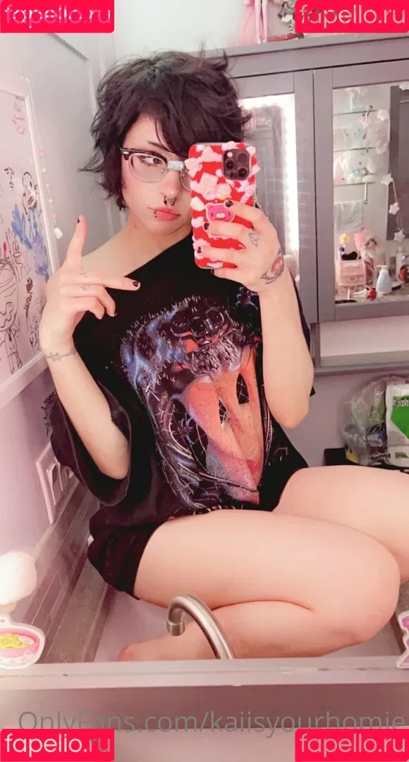 KaiIsYourHomie Onlyfans Photo Gallery 