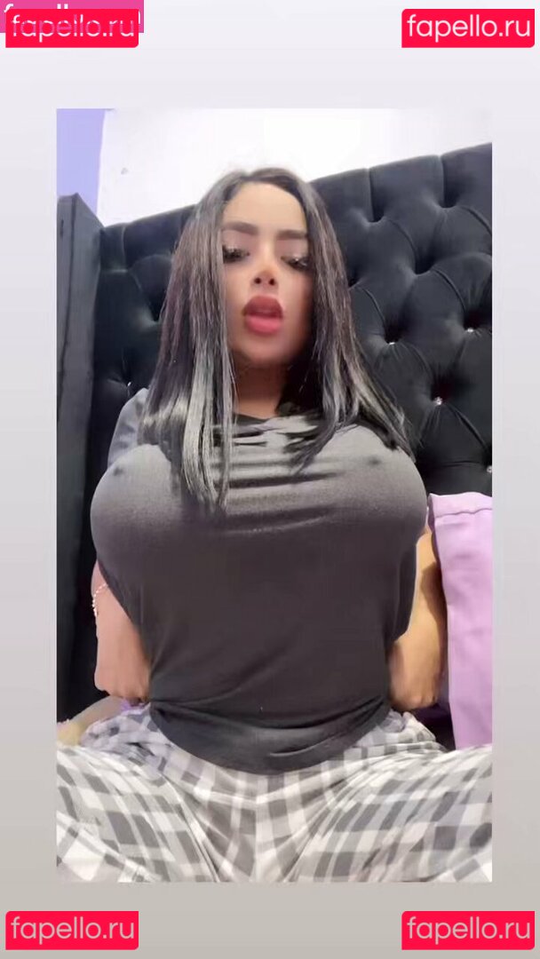 Libny Martinez Nude Onlyfans Photo 23