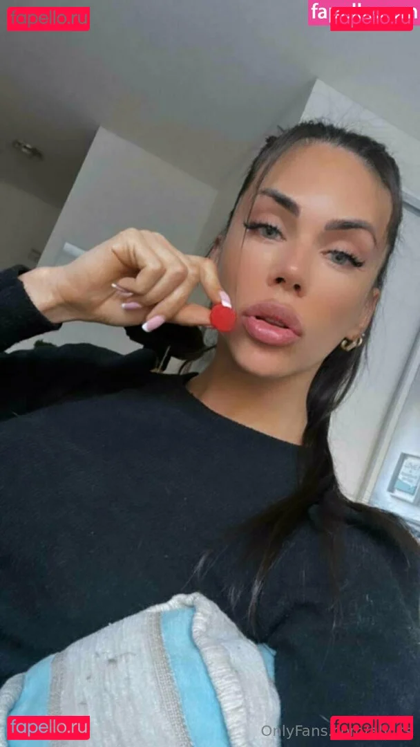 aly_ts Onlyfans Photo Gallery 