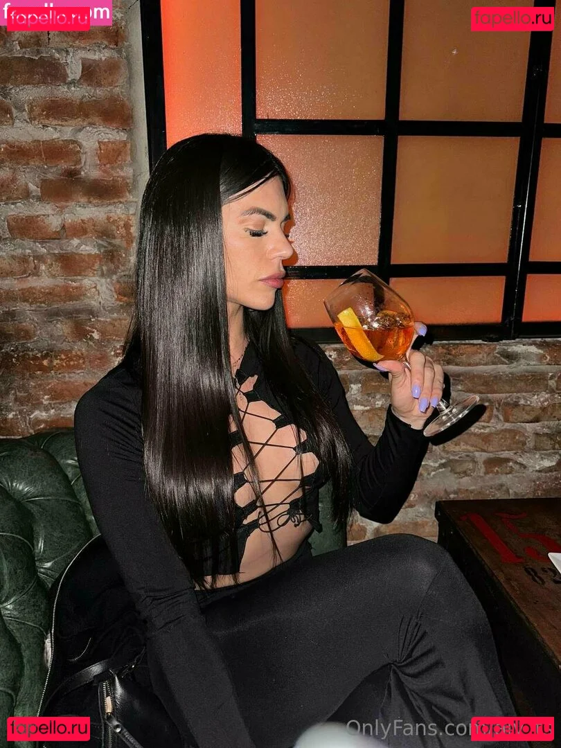 aly_ts Onlyfans Photo Gallery 