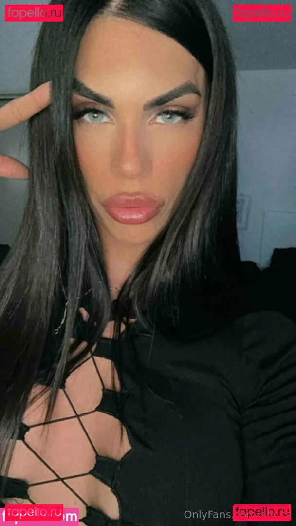 aly_ts Onlyfans Photo Gallery 