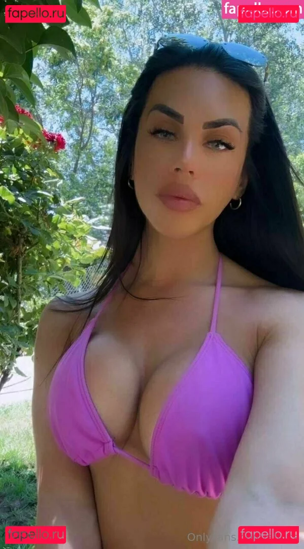 aly_ts Onlyfans Photo Gallery 