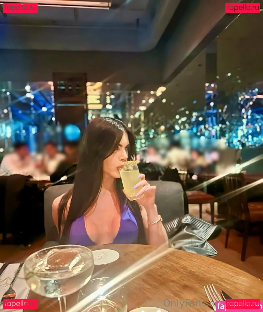 aly_ts Onlyfans Photo Gallery 