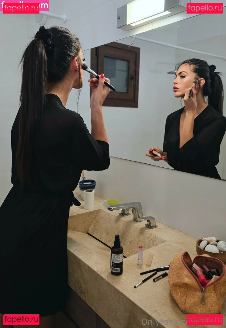 aly_ts Onlyfans Photo Gallery 