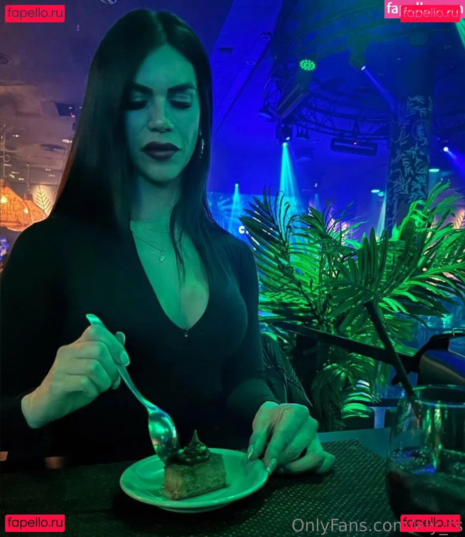 aly_ts Onlyfans Photo Gallery 