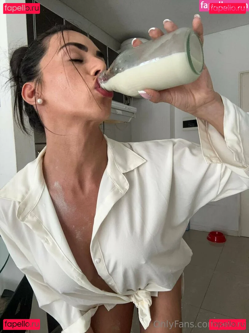 aly_ts Onlyfans Photo Gallery 