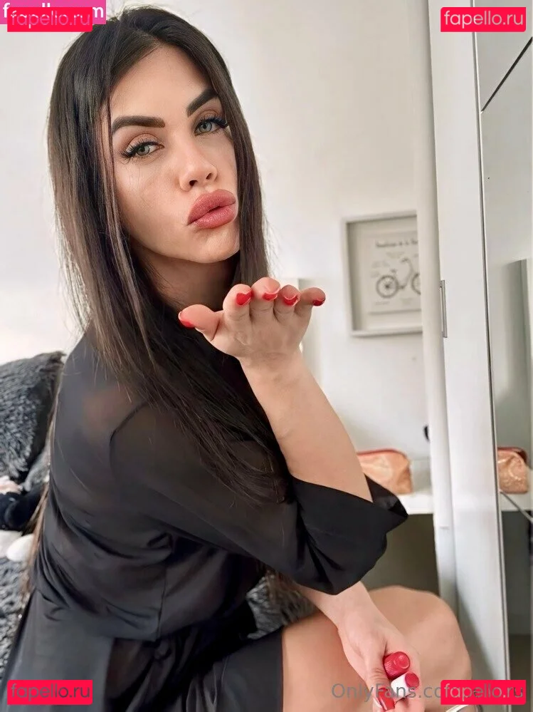 aly_ts Onlyfans Photo Gallery 