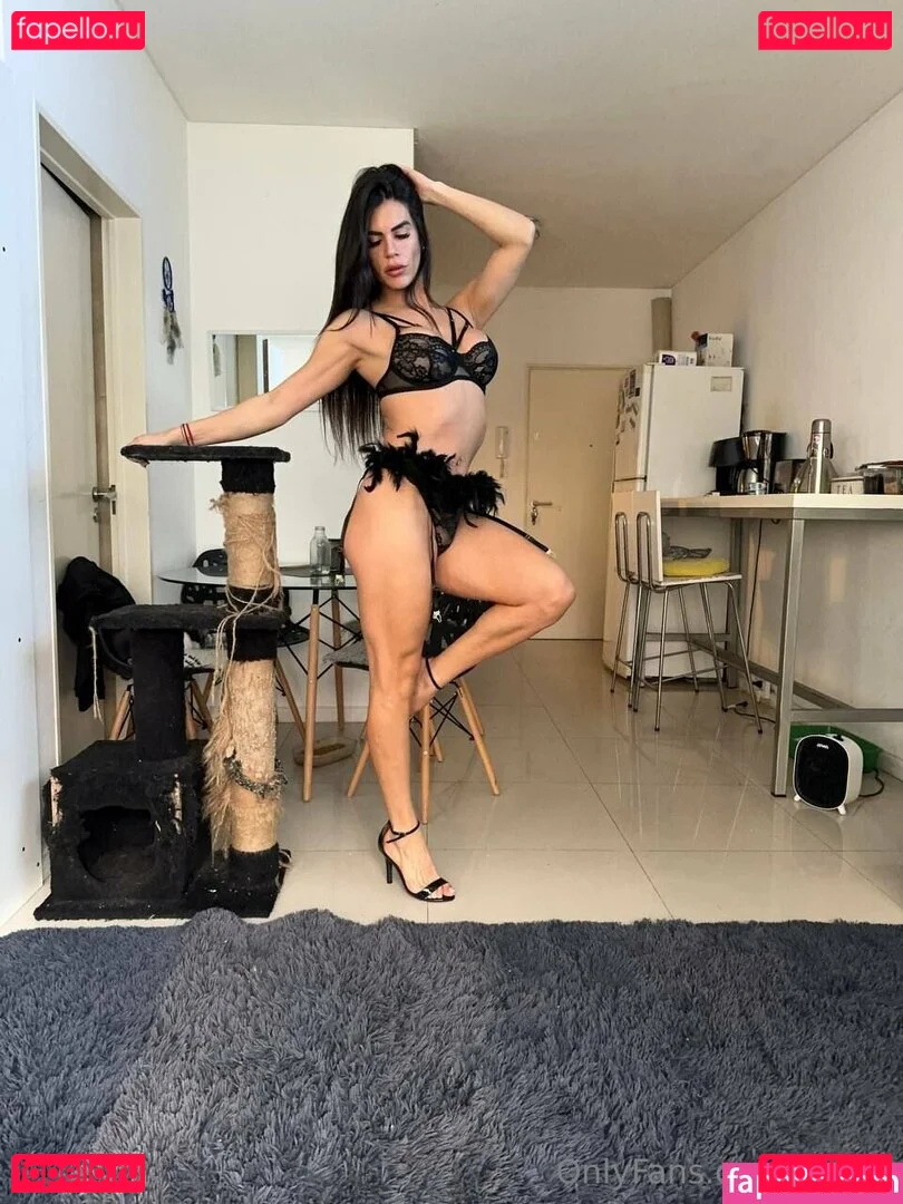 aly_ts Onlyfans Photo Gallery 