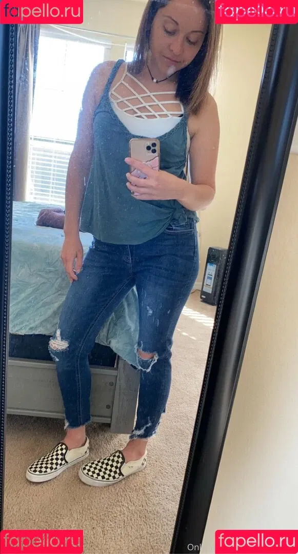 LoadsofLayla Onlyfans Photo Gallery 