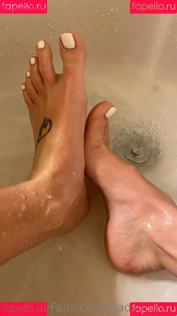 LoadsofLayla Onlyfans Photo Gallery 