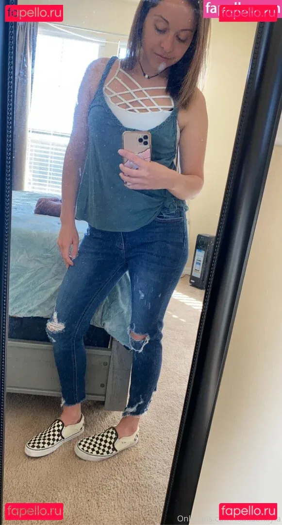 LoadsofLayla Onlyfans Photo Gallery 