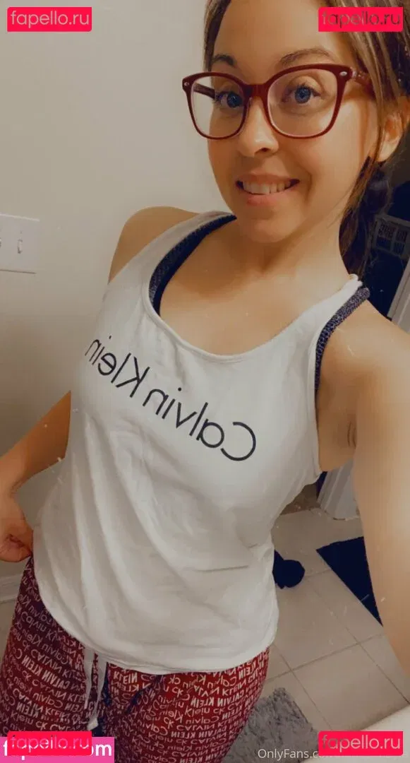 LoadsofLayla Onlyfans Photo Gallery 