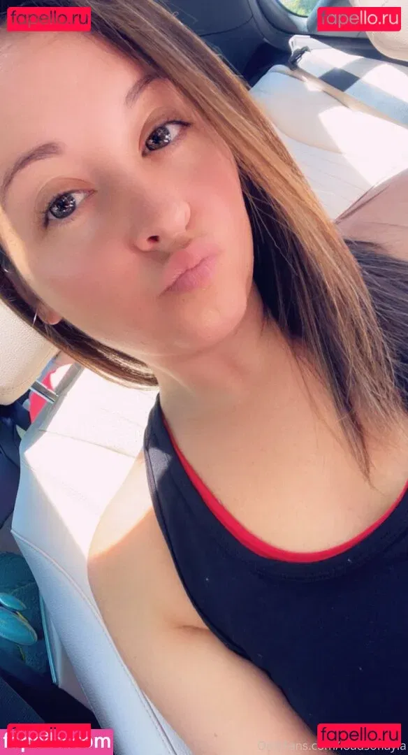 LoadsofLayla Onlyfans Photo Gallery 