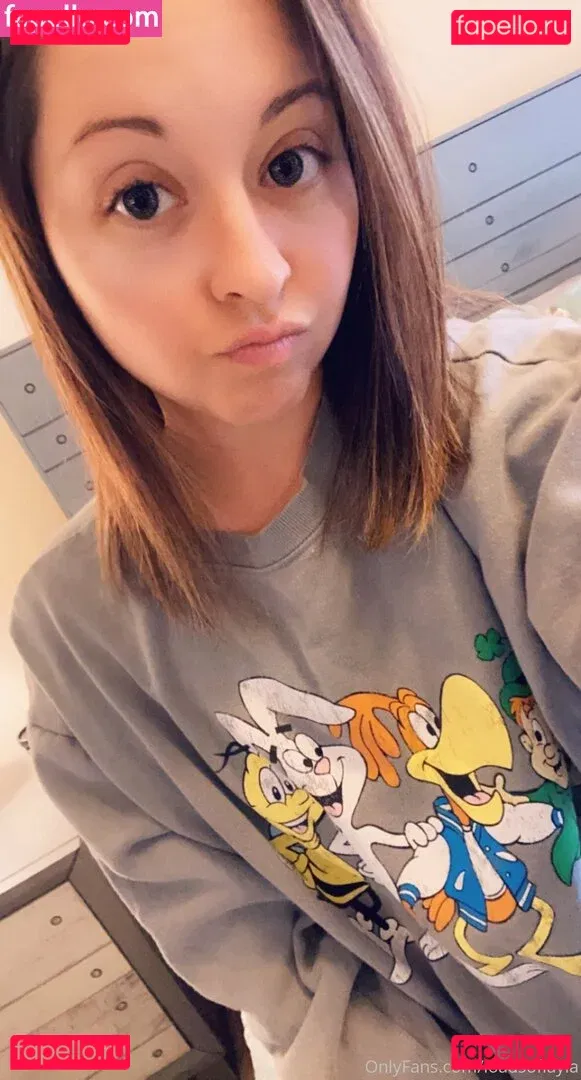 LoadsofLayla Onlyfans Photo Gallery 