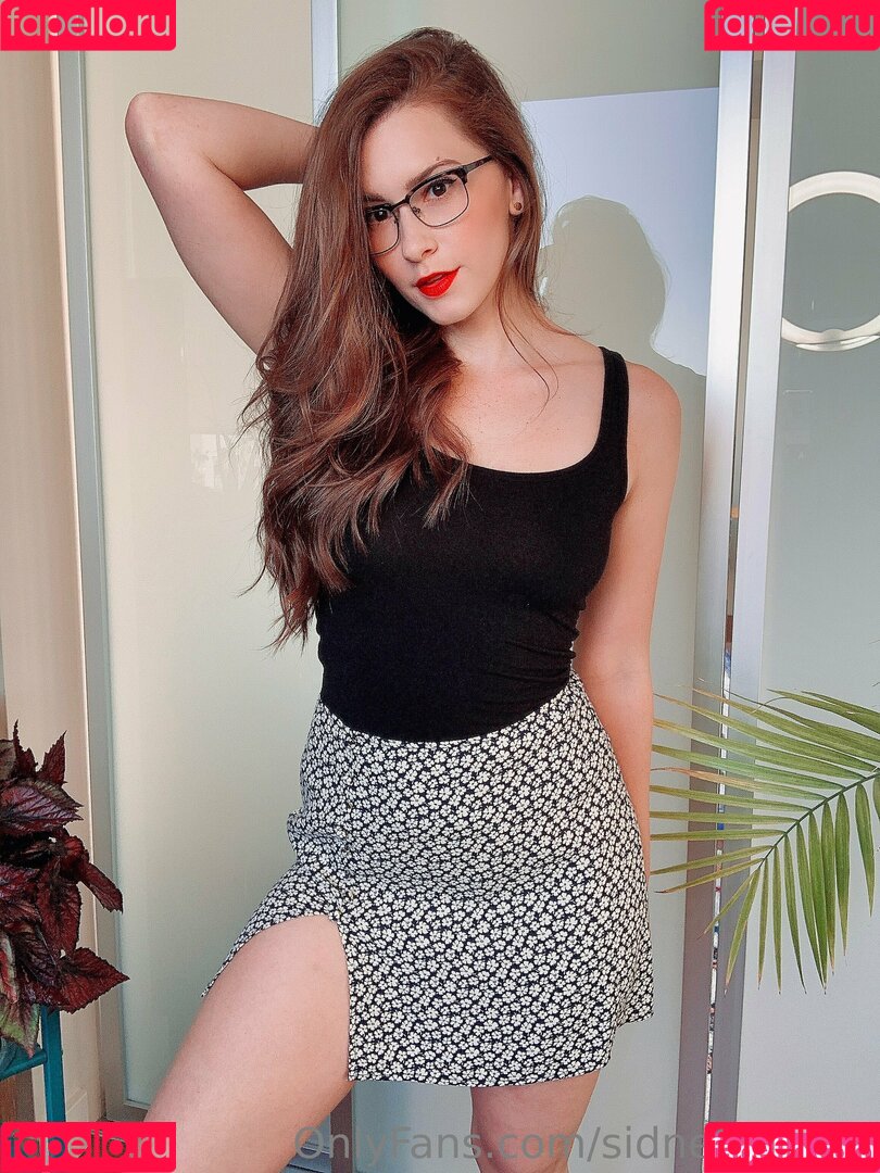 sidney_tease Onlyfans Photo Gallery 