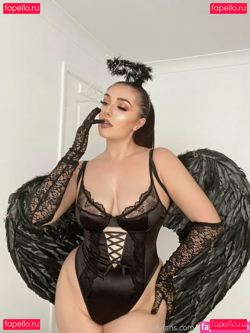 sammiewarren Onlyfans Photo Gallery 