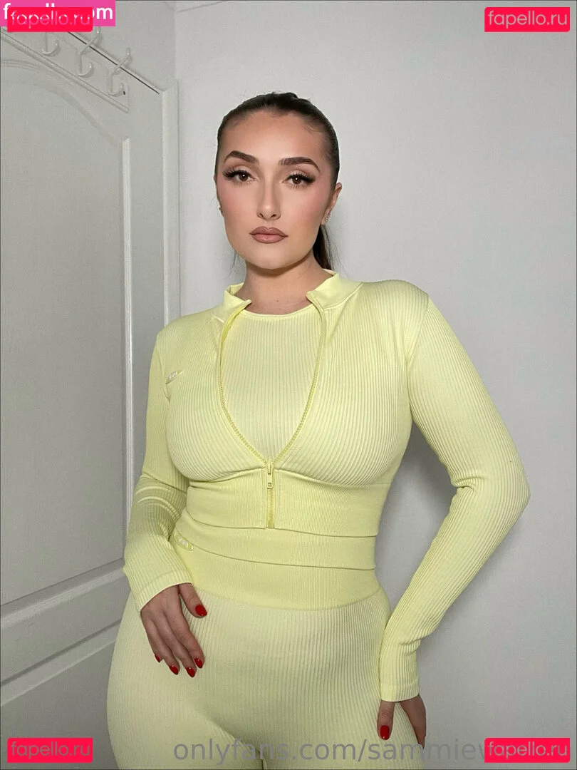 sammiewarren Onlyfans Photo Gallery 