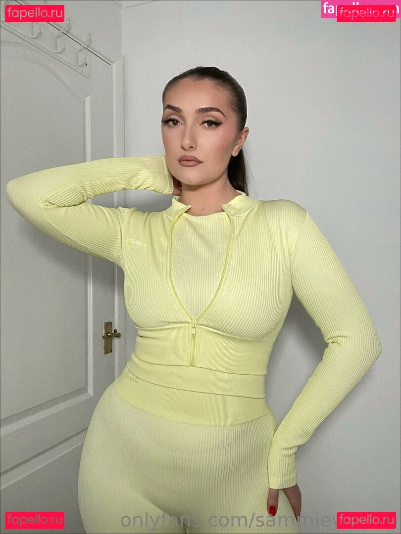 sammiewarren Onlyfans Photo Gallery 