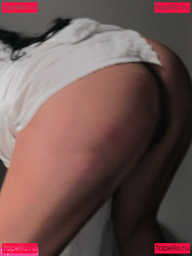 hypothxxcajal Nude Onlyfans Photo 26