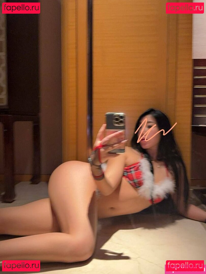 hypothxxcajal Nude Onlyfans Photo 14