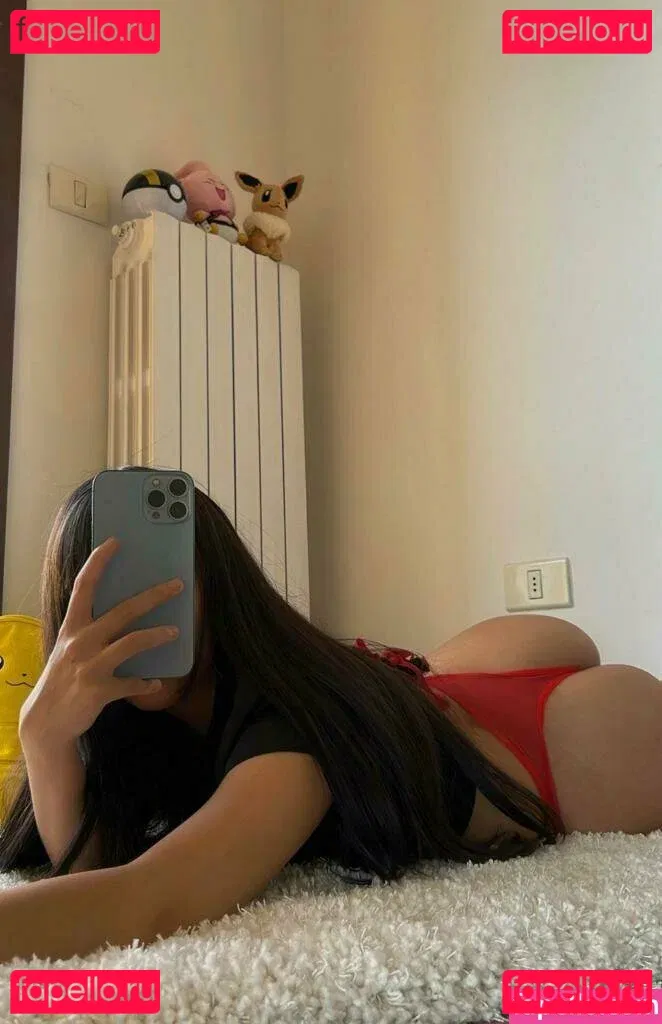 laalemonz Onlyfans Photo Gallery 