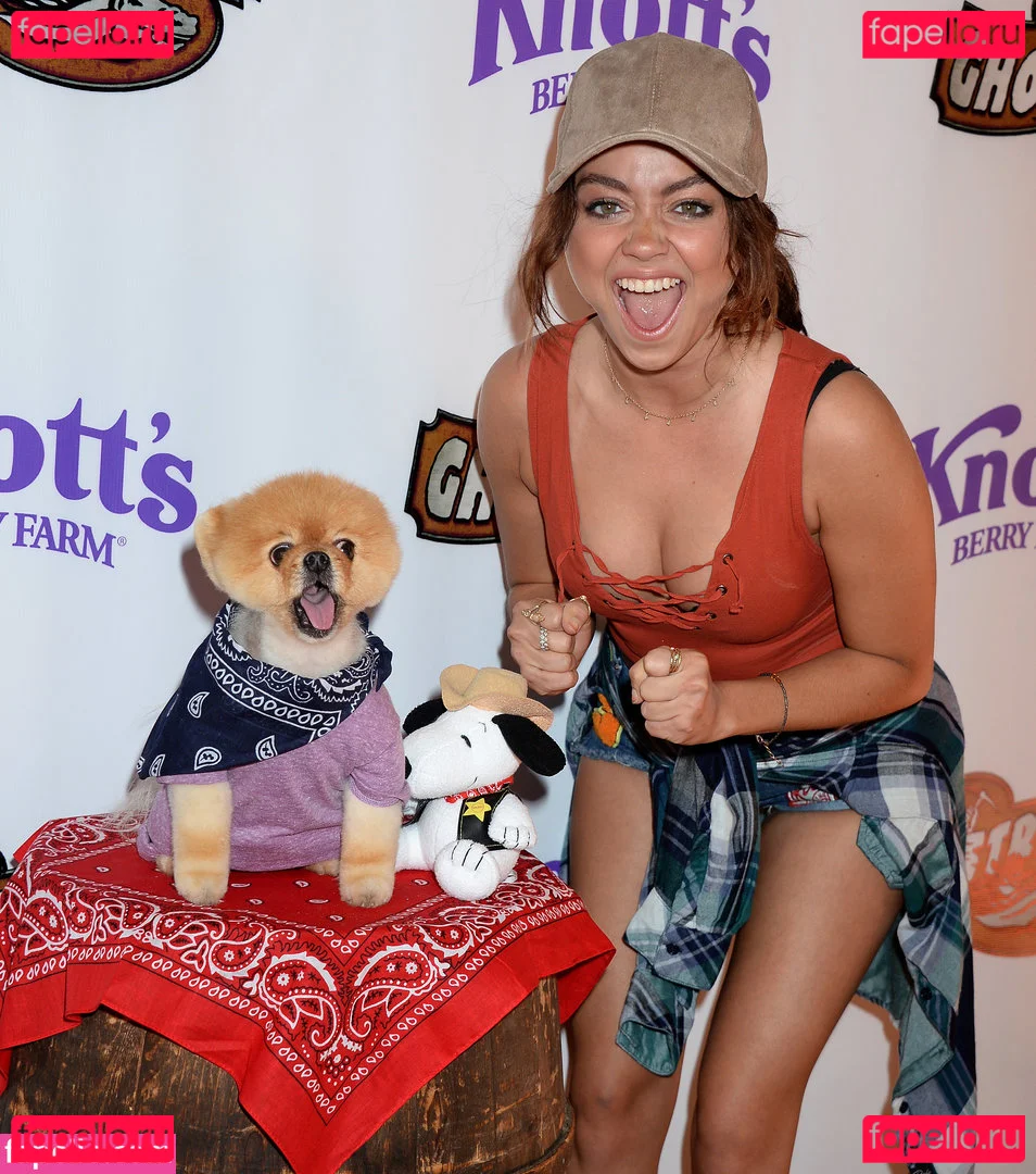 Sarah Hyland Onlyfans Photo Gallery 