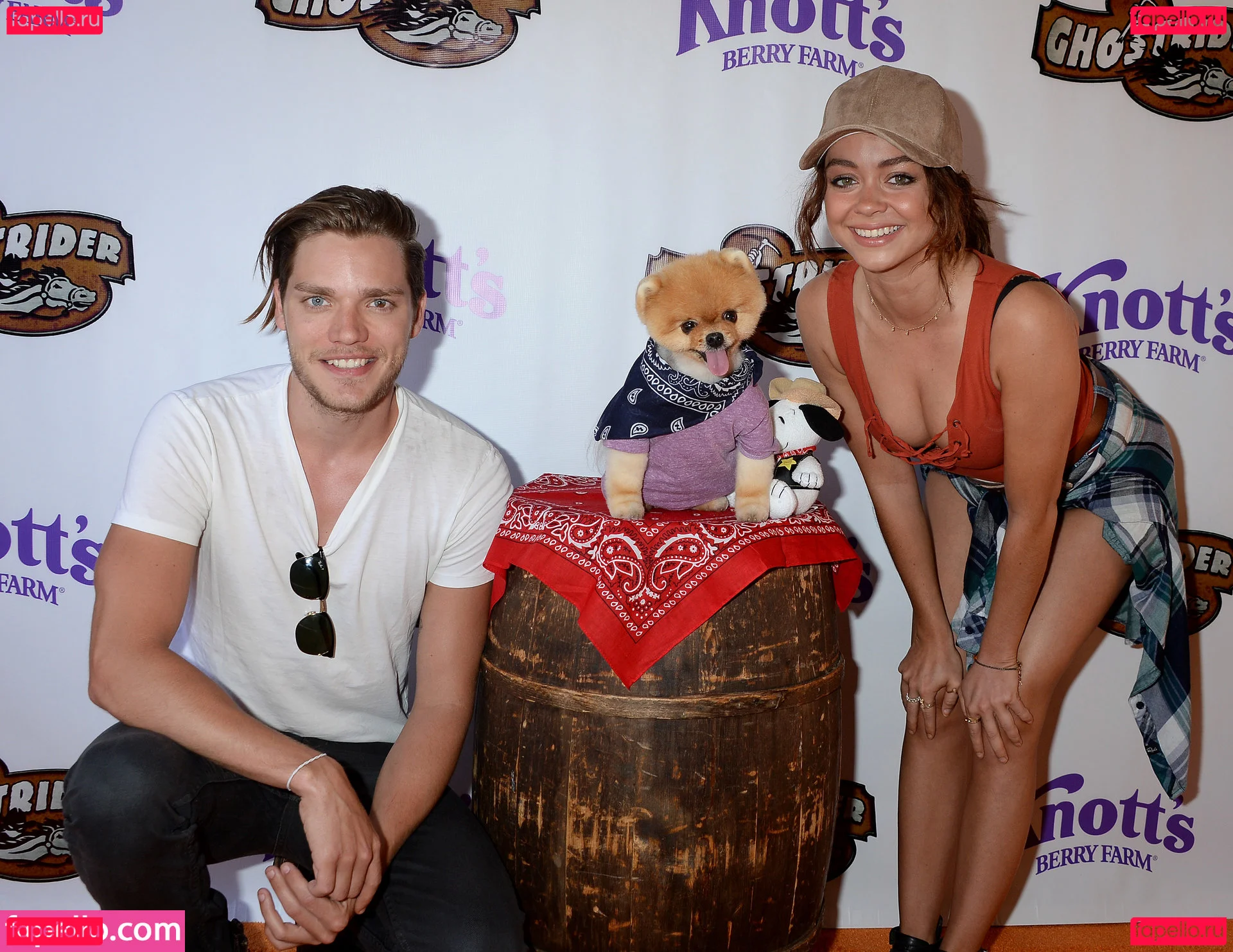 Sarah Hyland Onlyfans Photo Gallery 