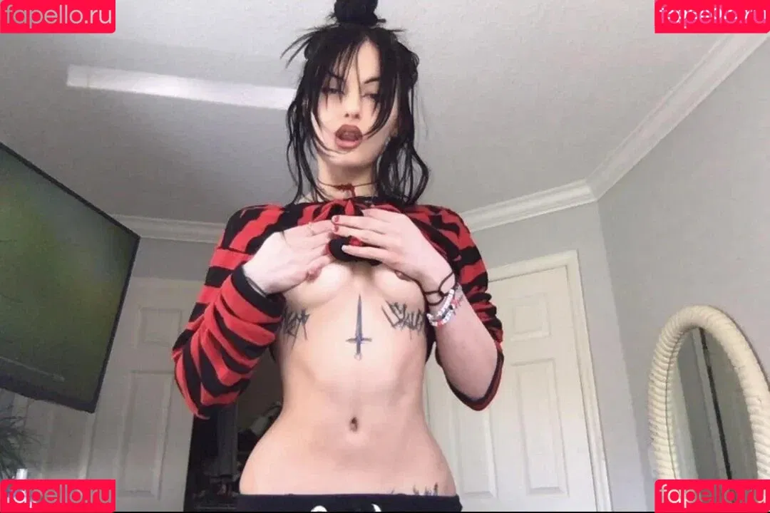 LilithLevisis Onlyfans Photo Gallery 