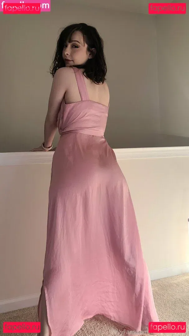 CherryVonFairy Onlyfans Photo Gallery 